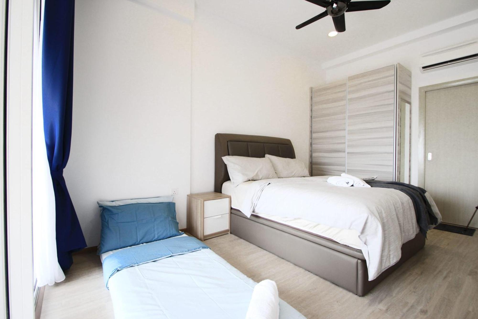 ヌサジャヤCozy, High-Floor 2Br Apt Near Legolandアパートメント エクステリア 写真