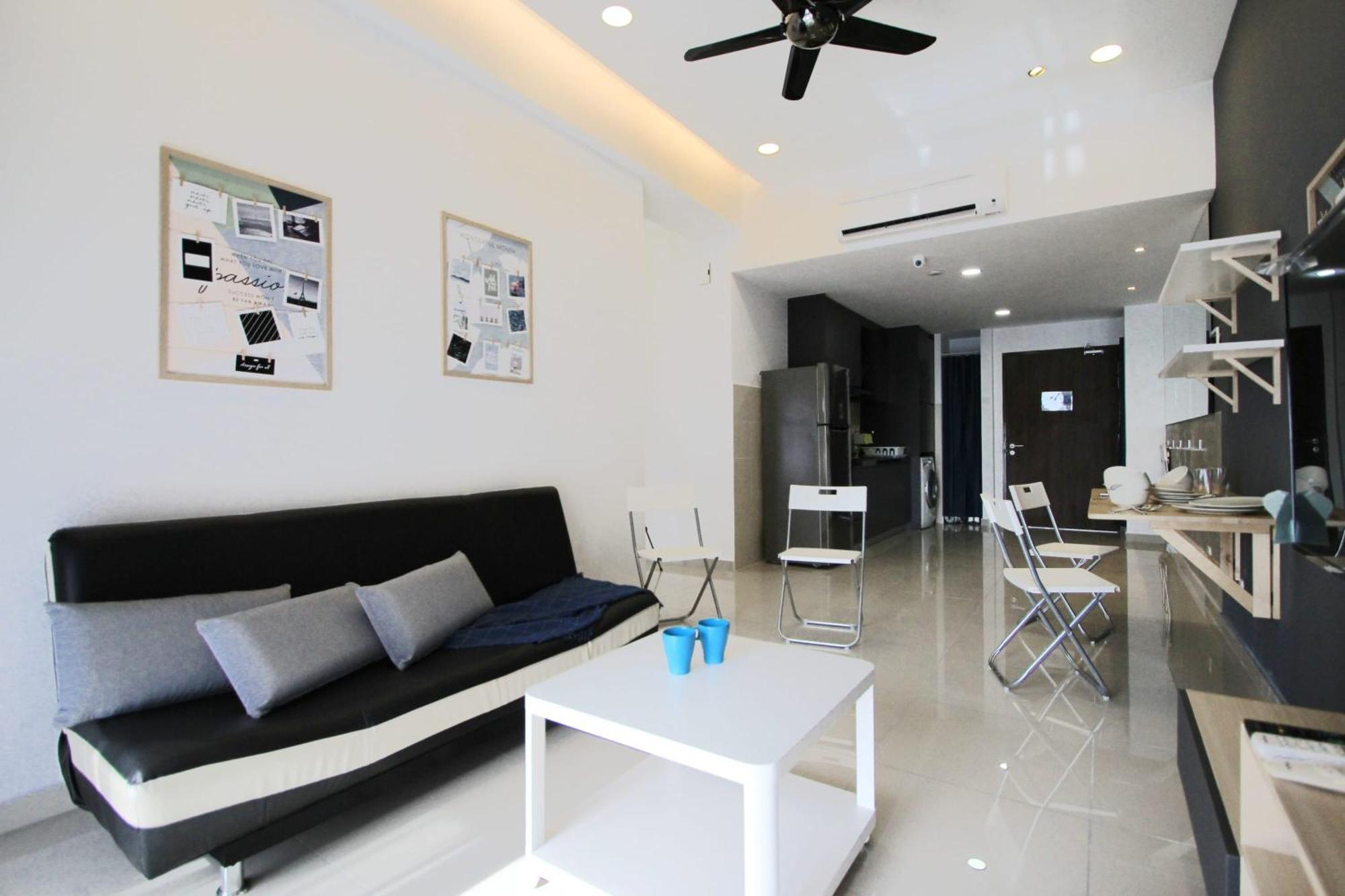 ヌサジャヤCozy, High-Floor 2Br Apt Near Legolandアパートメント エクステリア 写真