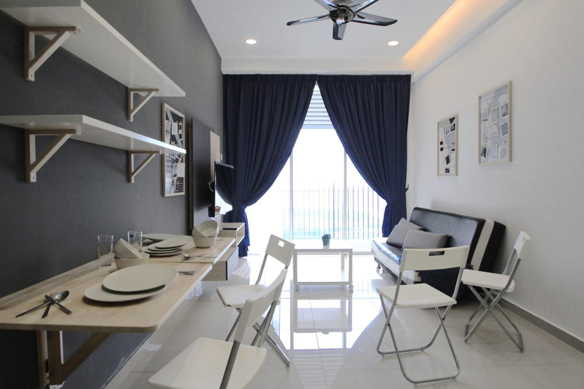 ヌサジャヤCozy, High-Floor 2Br Apt Near Legolandアパートメント エクステリア 写真