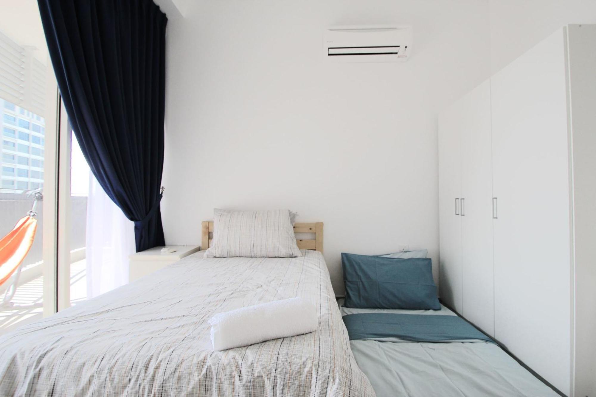 ヌサジャヤCozy, High-Floor 2Br Apt Near Legolandアパートメント エクステリア 写真
